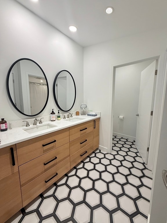 Building Photo - 6 Parkside Dr