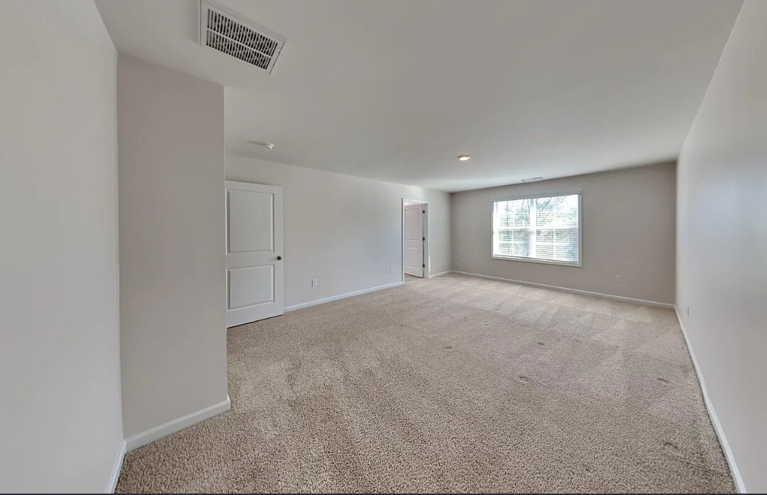 Building Photo - 2214 Sugar Cone Way