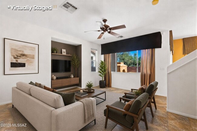 Building Photo - Two Story 3 Bed/2Bath in Paseo Del Rio