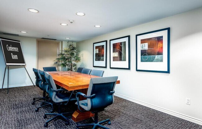 Building Photo - 1 bedroom in Seattle WA 98101