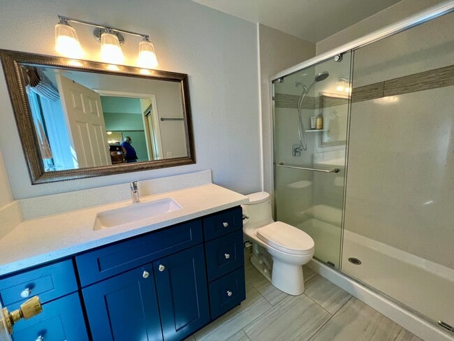 Building Photo - Great Natural light, Treetop Views with 2 Primary Suites plus OFFICE and a 2 car garage, It is li...