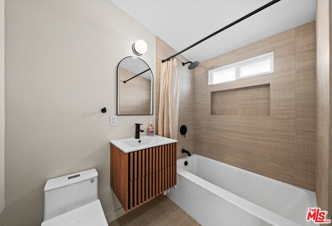 Building Photo - 20308 Mobile St