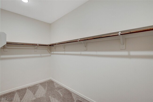 Building Photo - 532 Founders Creek Ave