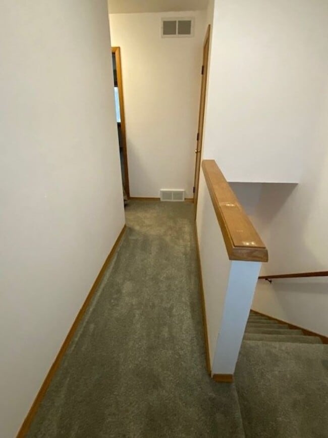 Building Photo - 10301-10303 W Fisher Parkway