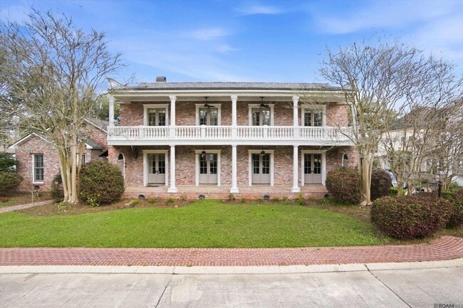 Building Photo - 926 Crown Alley