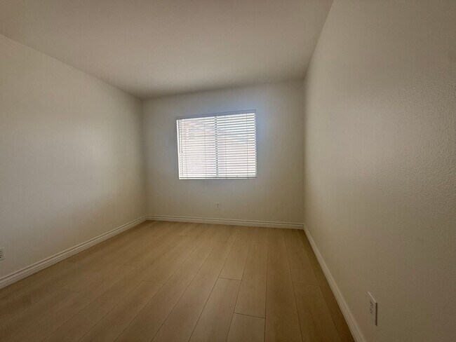 Building Photo - Nice Corona Hills Home!