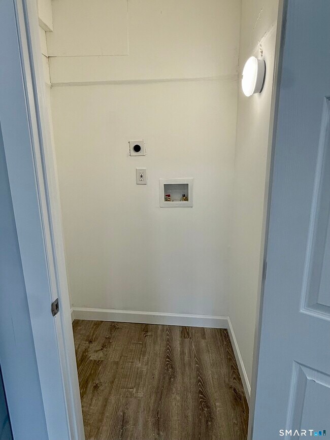 Building Photo - 78 McKinley Ave