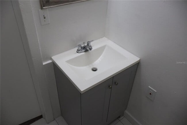 Building Photo - 1919 W Union St