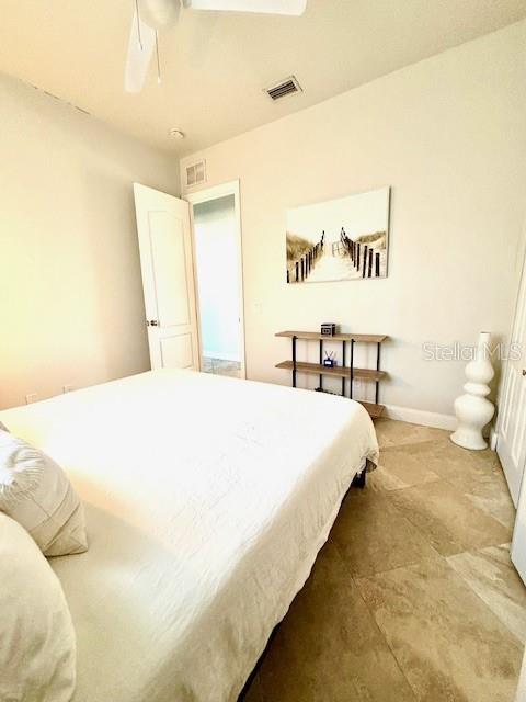 Building Photo - 3203 DE BAZAN Ave