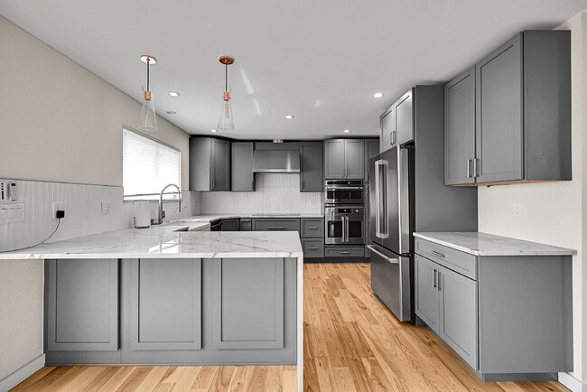 Building Photo - $3,895.95, $200 Off Cleaning Voucher, 4 Beds - 3 Baths, Single Family Home in Denver with 2-Car A...