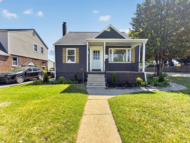 Building Photo - 101 Elinor Ave