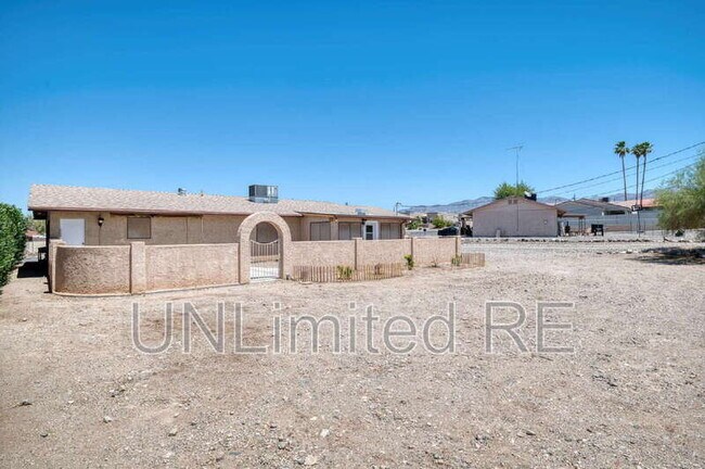 Building Photo - 2512 Cisco Dr S