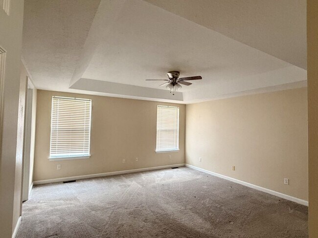 Building Photo - 3394 Dissen Rd