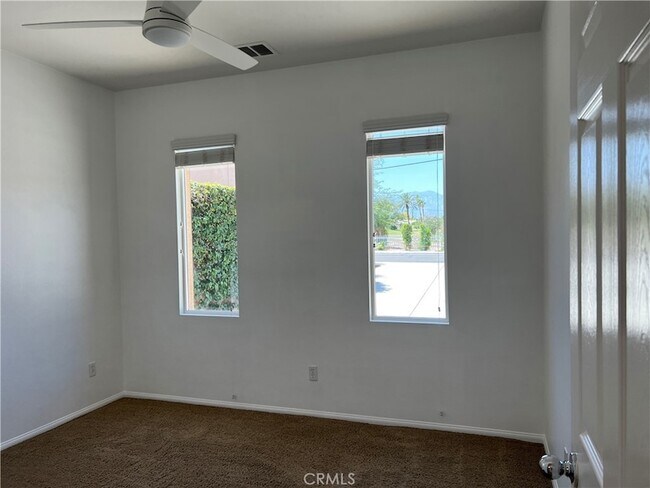 Building Photo - 77184 California Dr