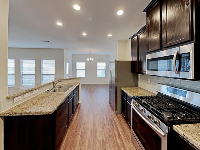 Building Photo - 18226 Amalfi Coast Dr