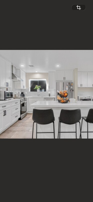 Building Photo - 5536 Ruthwood Dr