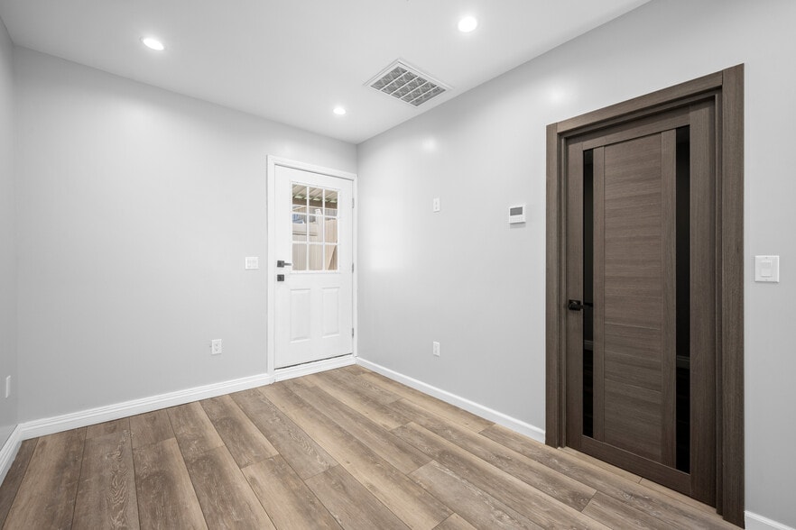 Building Photo - 13689 Bracken St