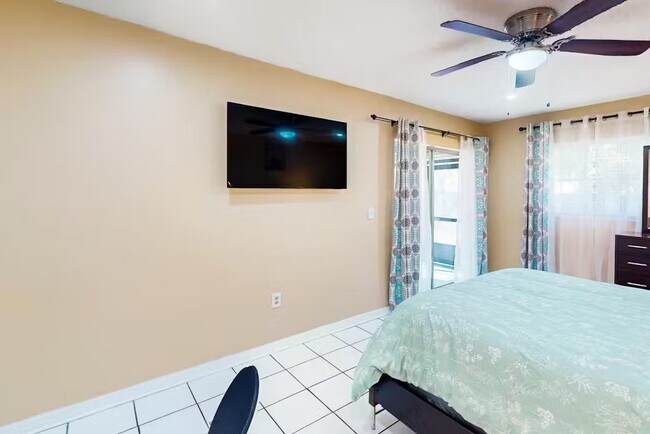 Building Photo - 4015 Audubon Dr