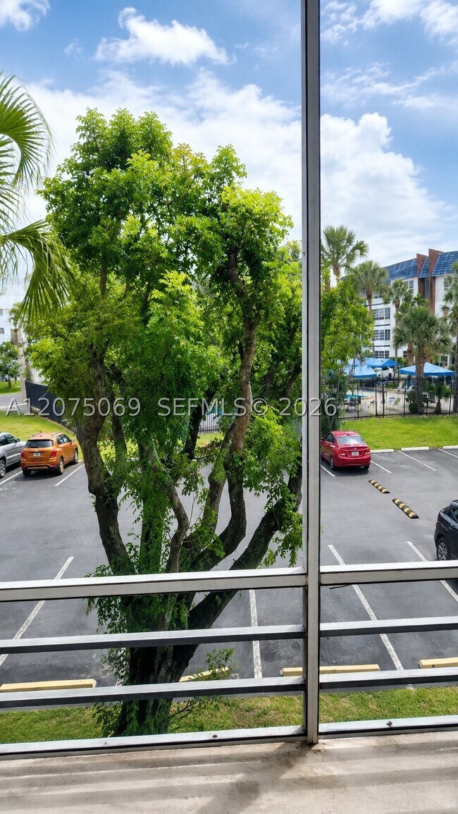 Building Photo - 4770 NW 21st St