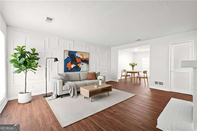 Building Photo - 151 Old Ferry Way