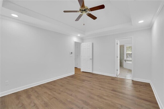 Building Photo - 235 Ashebourne Trail