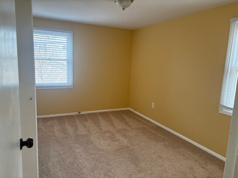 Building Photo - 12508 Canfield Ln