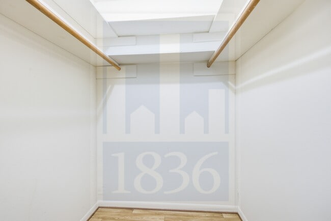 Building Photo - 609 Carlos G Parker Blvd NW