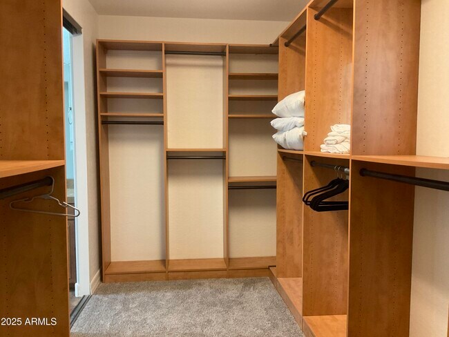 Building Photo - 20893 W Cora Vista