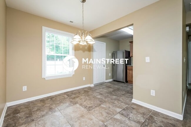 Building Photo - 3 Bedroom Pet-Friendly Home in Raleigh, NC...