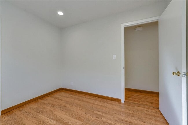 Building Photo - 2651 Poplarwood Way