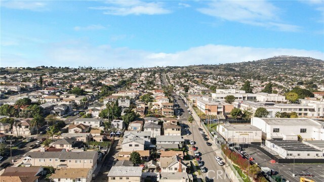 Building Photo - 959 W 17th St