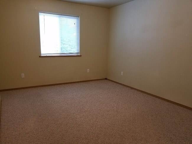 Building Photo - 105 Ben Williams Ln