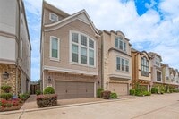 Building Photo - 8324 Hillendahl Blvd