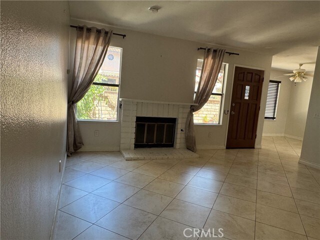 Building Photo - 9854 Madera Ct