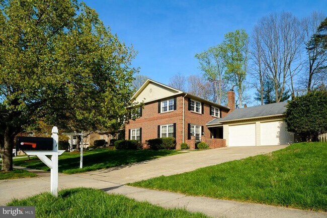 Primary Photo - 3909 Bentwood Ct