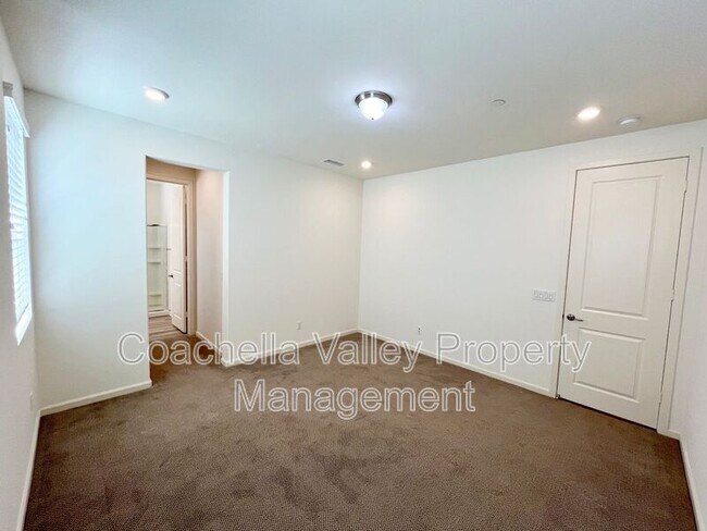 Building Photo - 84443 Passagio Lago Way