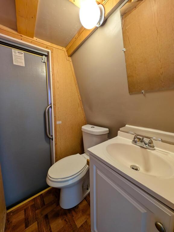 Building Photo - 406 W 4th Ave