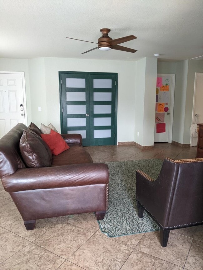 Building Photo - 1070 E Appaloosa Rd