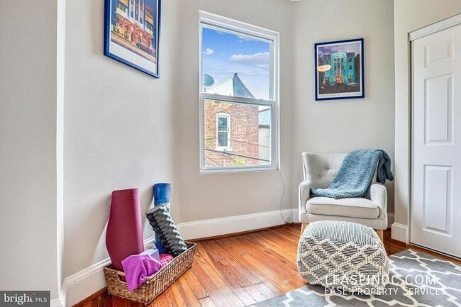 Building Photo - 766 Harvard St NW