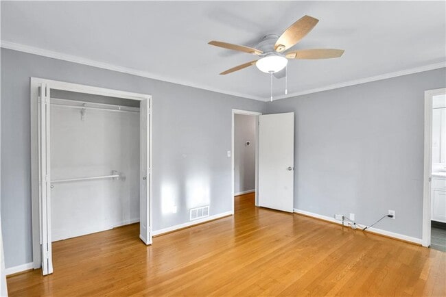 Building Photo - 2301 Echo Hills Cir NE