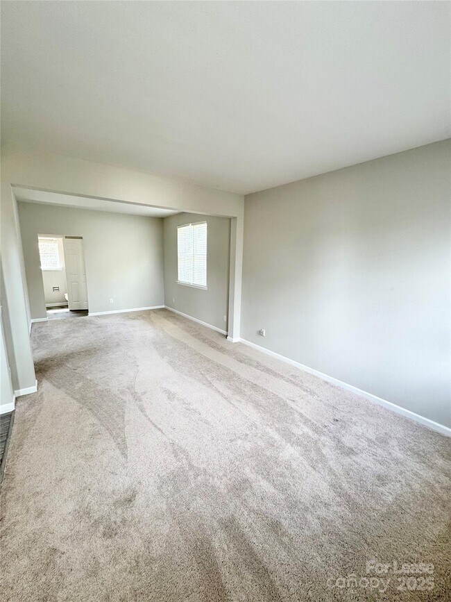 Building Photo - 9413 Thatcher Hall Ct