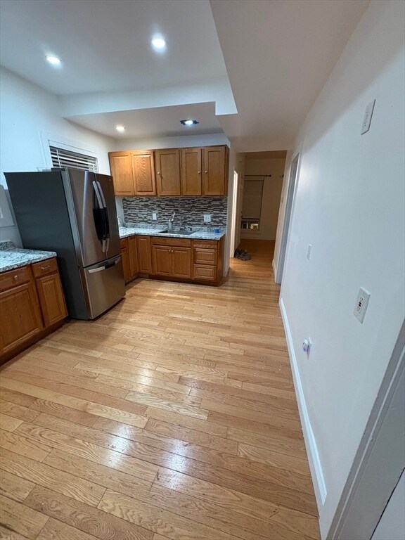 Building Photo - 20 Jones