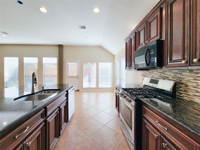 Building Photo - 9514 Garnet Falls Ln