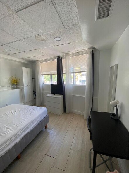 Building Photo - 540 Washington Ave