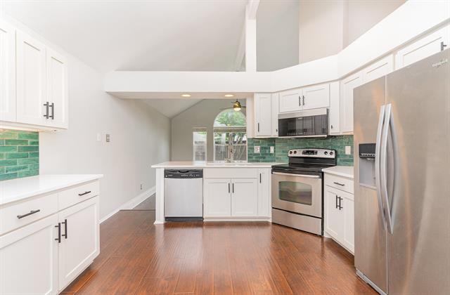 Building Photo - 10678 Quest Dr