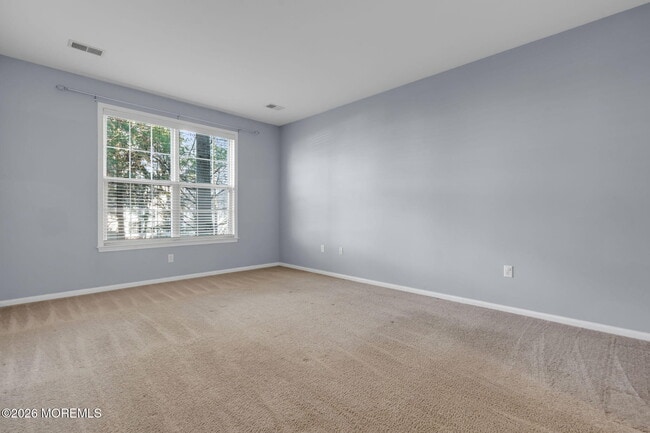 Building Photo - 301 St Andrews Pl