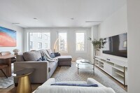 Building Photo - 1b Marshall Dr