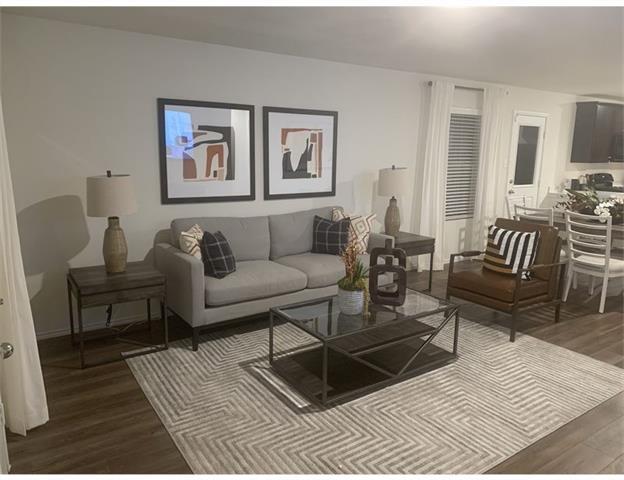 Building Photo - 2226 Nightgrove Cir