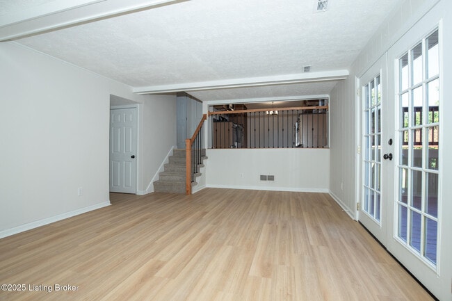 Building Photo - 2413 Highway 22