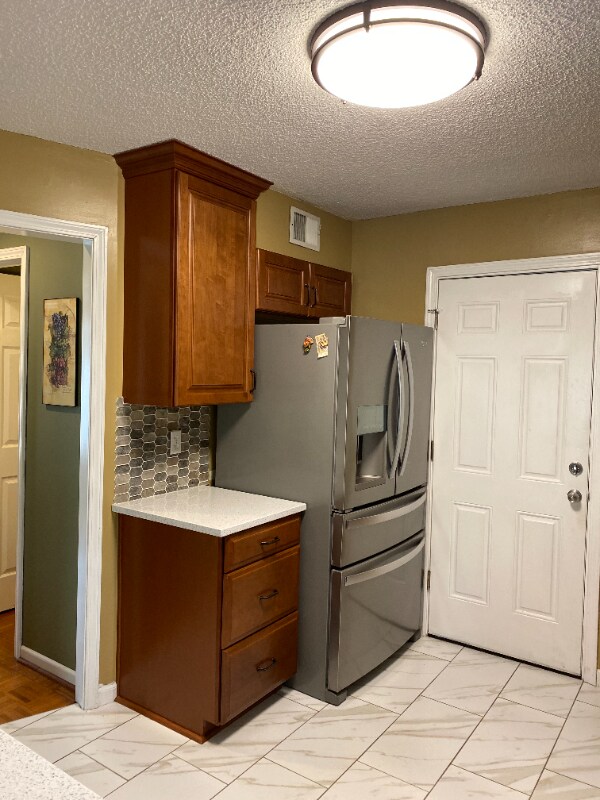 Building Photo - 1415 E 153rd Terrace